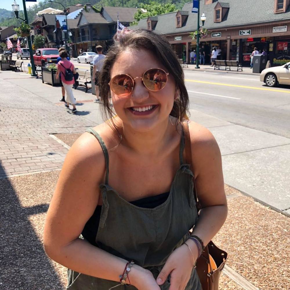 Meet your Posher, Julianne